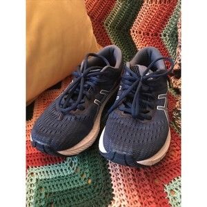 Asics Womens Size 7.5 GT 2000 9 Blue Running Shoes Athletic Sneakers Clean